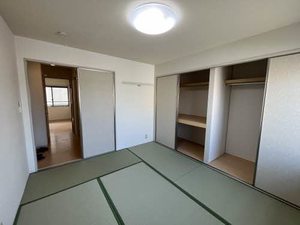 プレシール旭 B202号-3