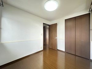 サニーフォレストＢ-9