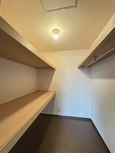 サニーフォレストＢ-11