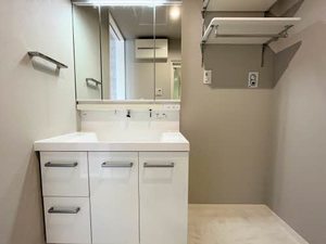 ソリューションズ　テン 0202号-9