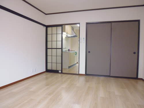 グレイシャス駿河Ａ 0101号-7