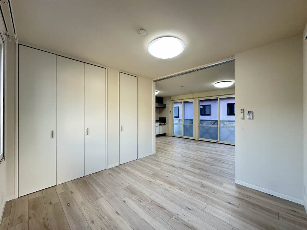 フレグランスＵ　ＣＤＥ E202号-8