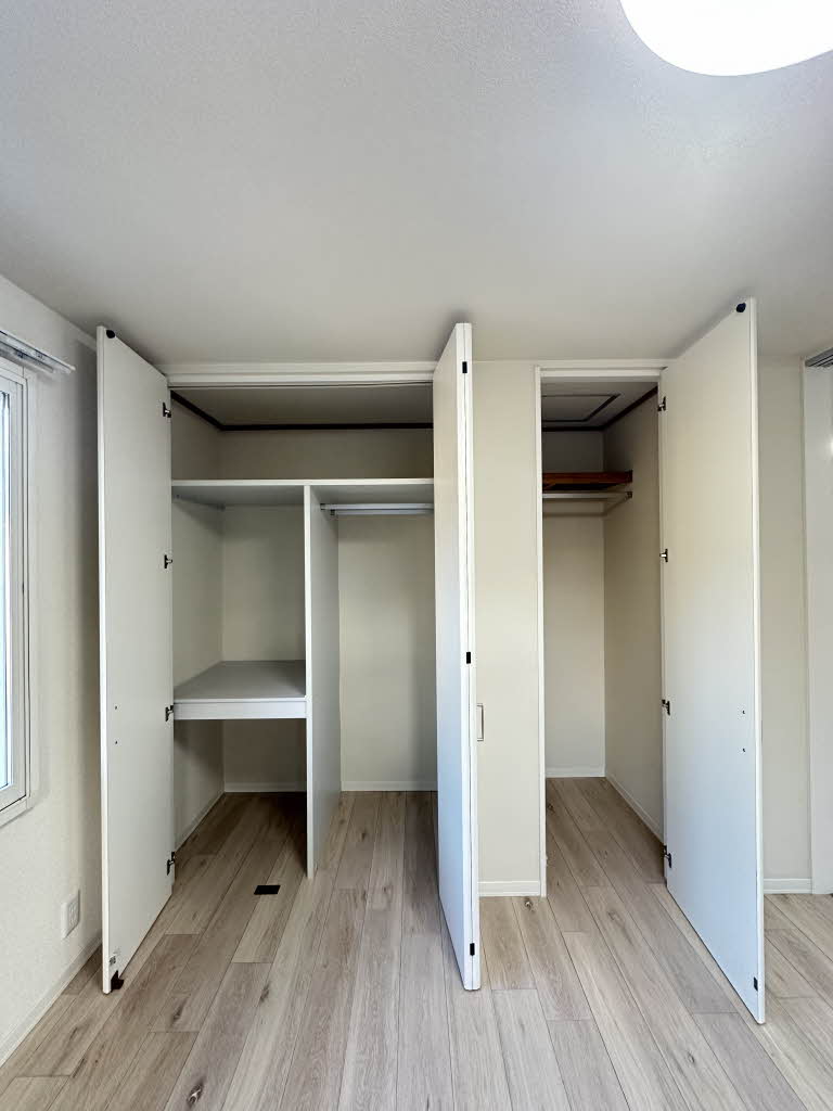 フレグランスＵ　ＣＤＥ E202号-9