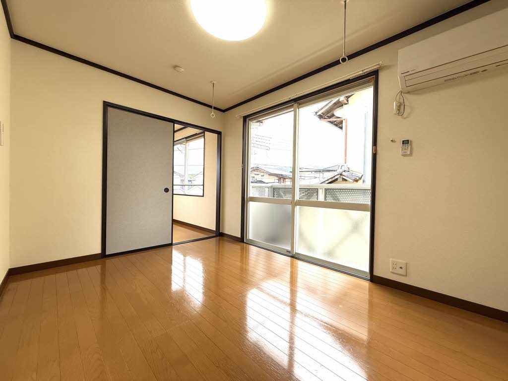 フレグランス久保 0201号-3