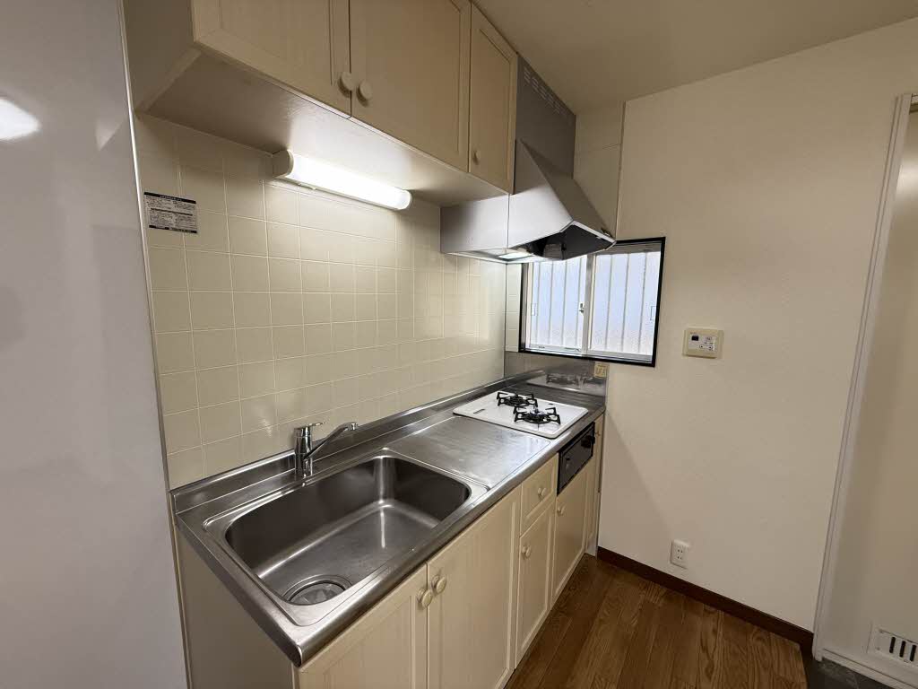 フレグランス久保 0201号-4