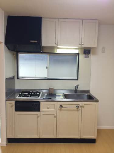 アゼリアハイツ A103号-3