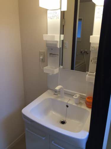 アゼリアハイツ A103号-5