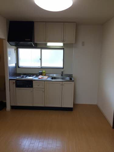 アゼリアハイツ B202号-5