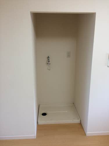 アゼリアハイツ B202号-7