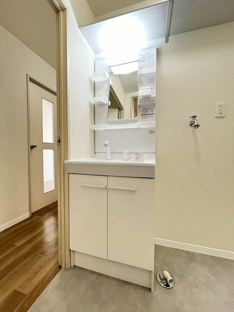 パークヒルズ D102号-8