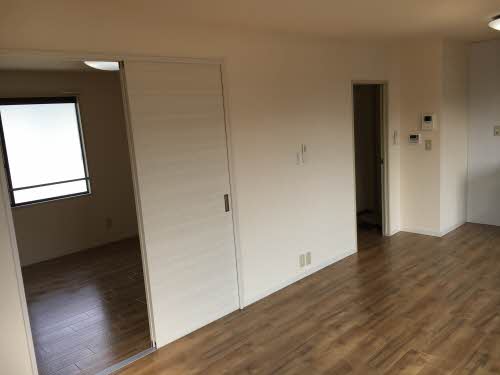 メゾンルミエール 0201号-4