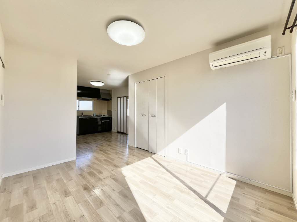 サンモール塚本 C102号-2