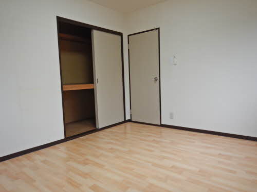 フレグランス Yours D102号-8