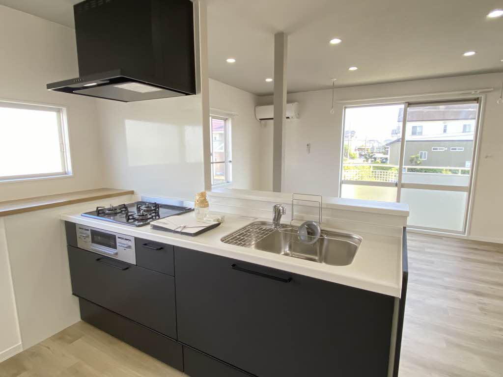 Ｔ．ＴＯＷＮエミネンス E201号-4