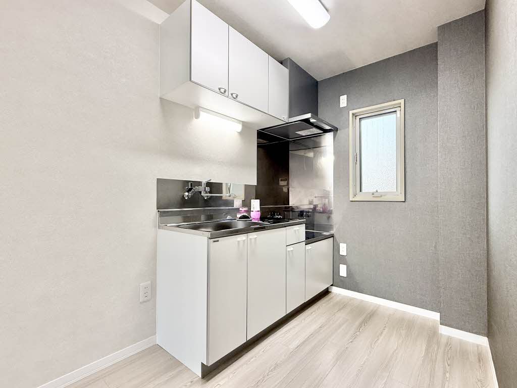 ビクトワール A102号-4