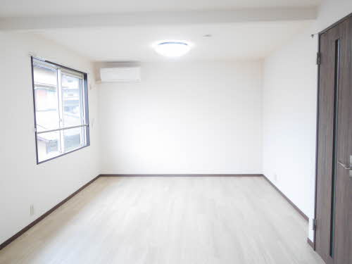 グランドール日永 C205号-2