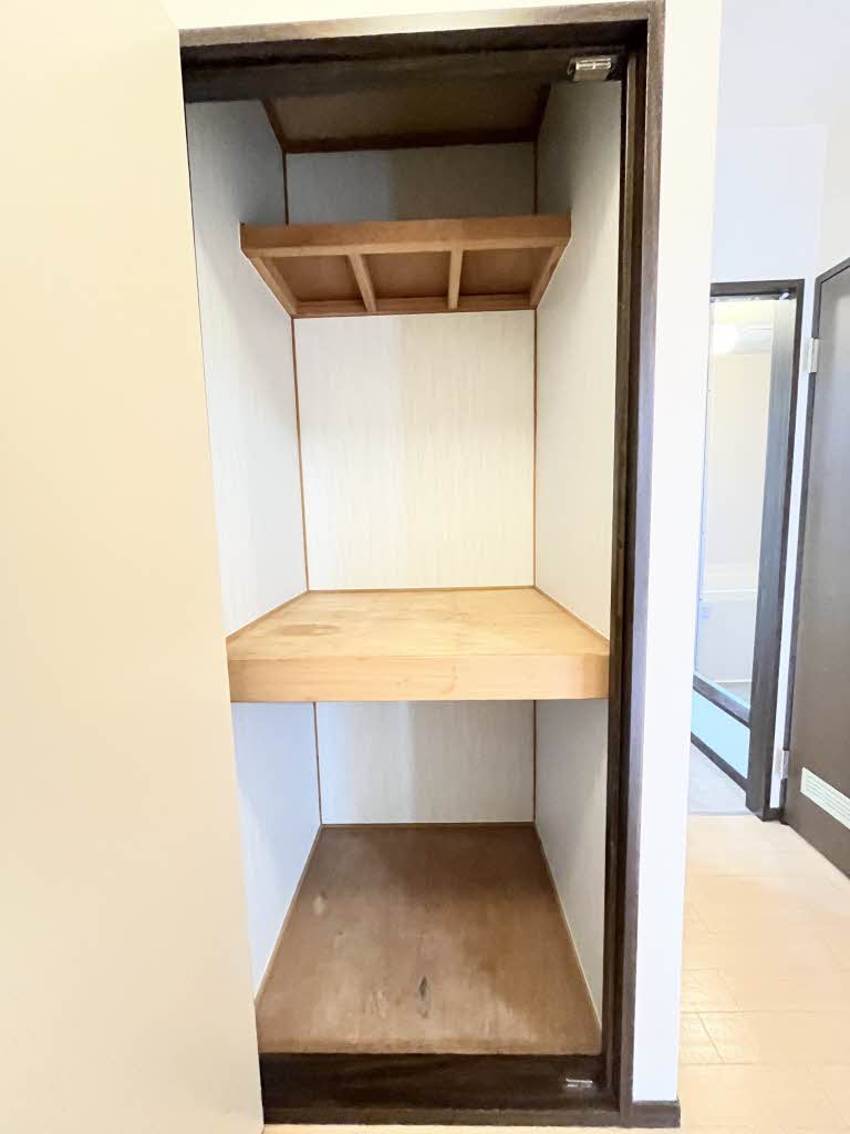 カーサ江島 B102号-12