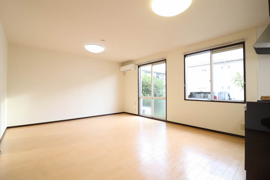 カーサ江島 C102号-2