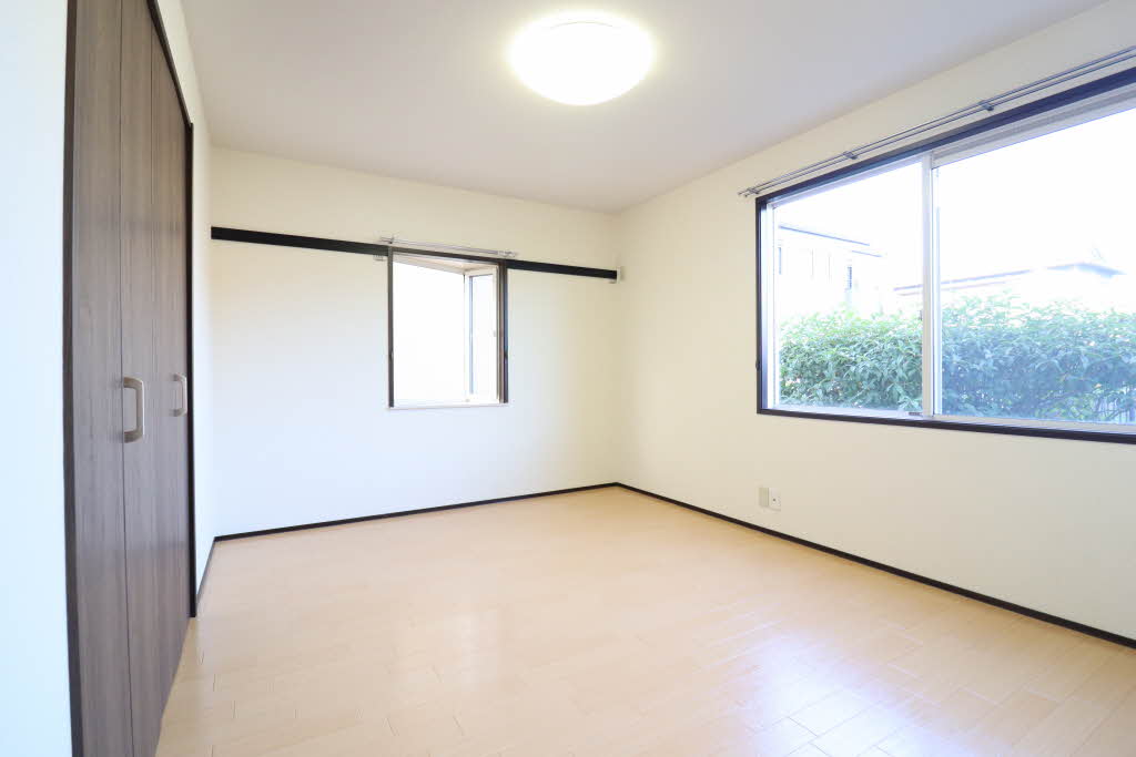 カーサ江島 C102号-3