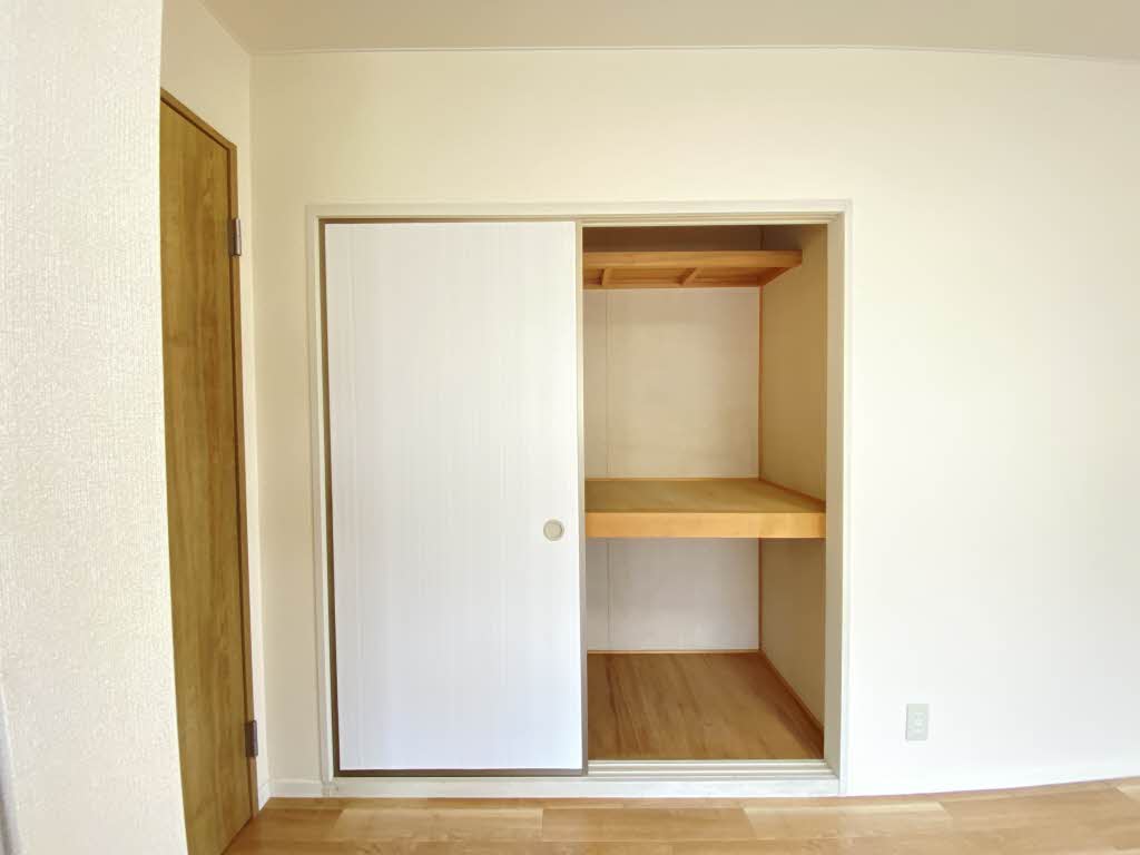 フレグランス日詰 C102号-8