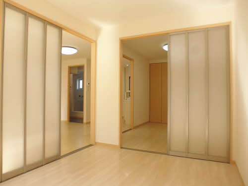 ファミール塩津 B101号-9