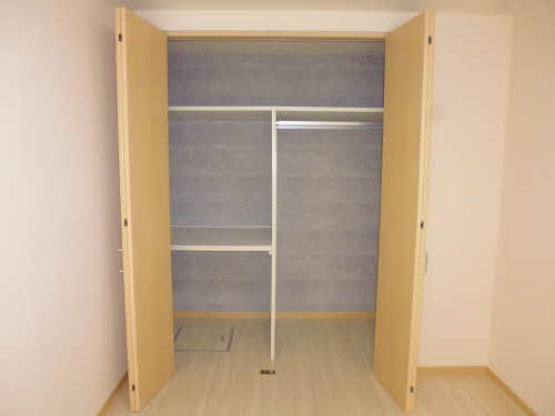 ファミール塩津 B101号-11