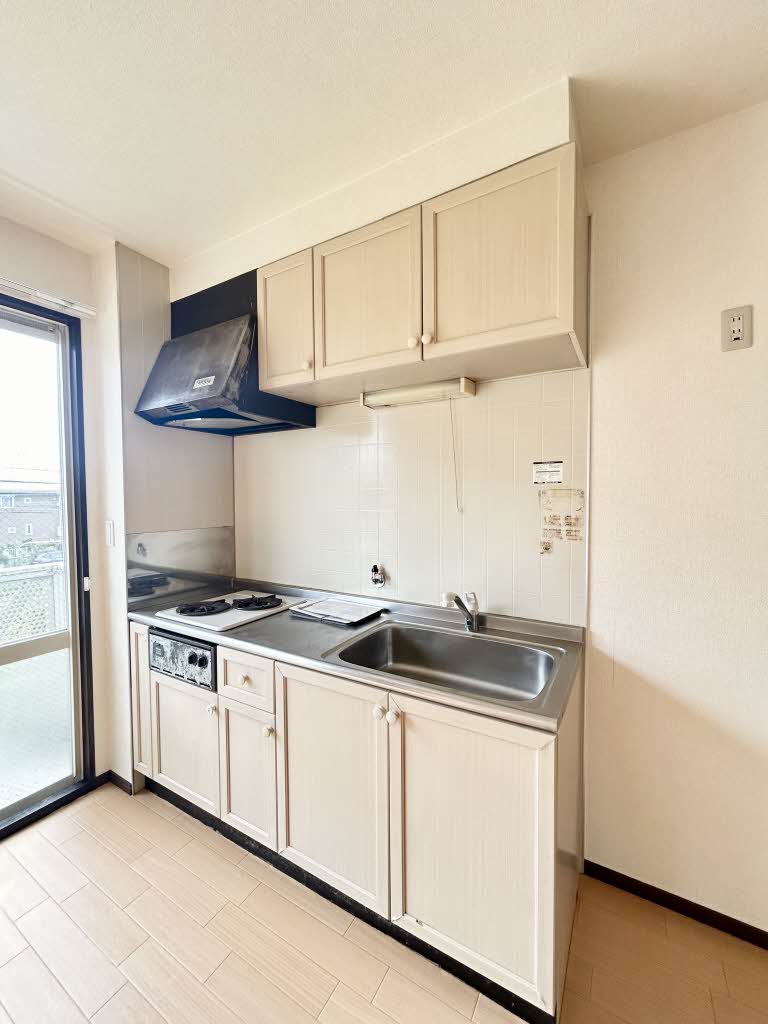 リバーサイド徳重 A201号-4