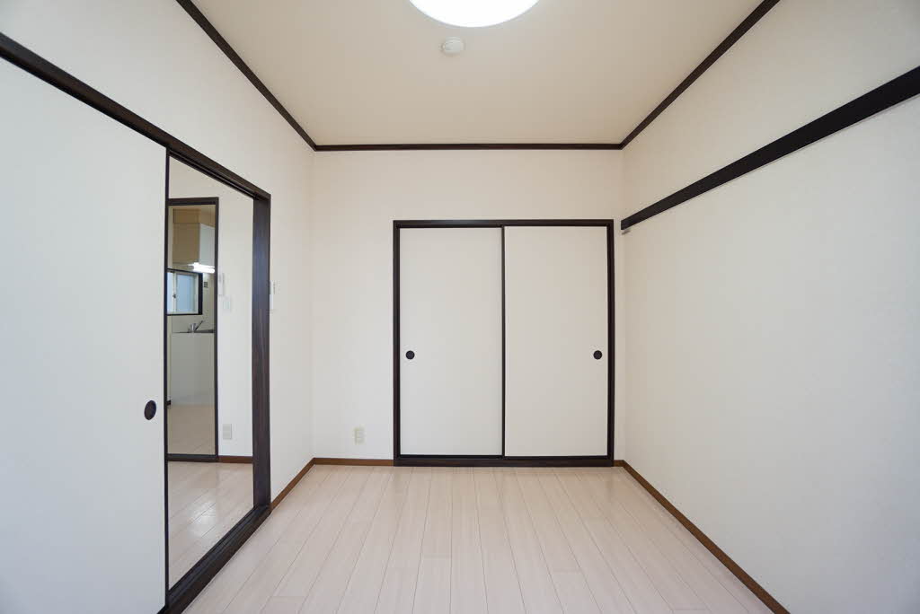 ビューカムエイト 0105号-4