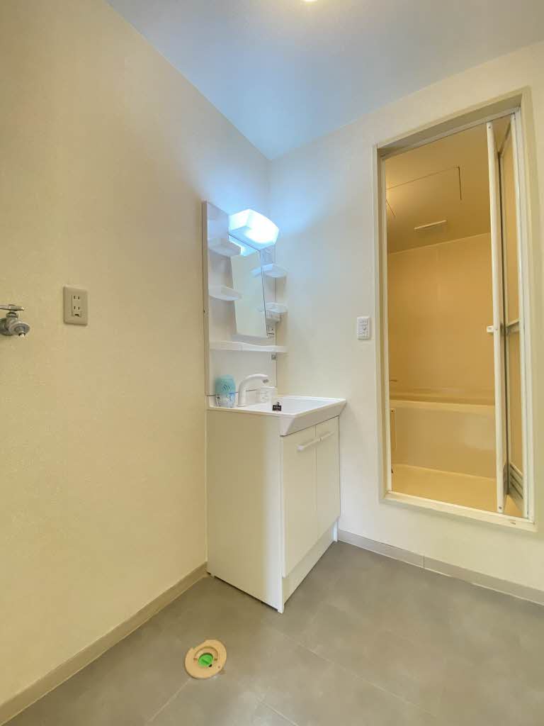 グランシャリオ B101号-9