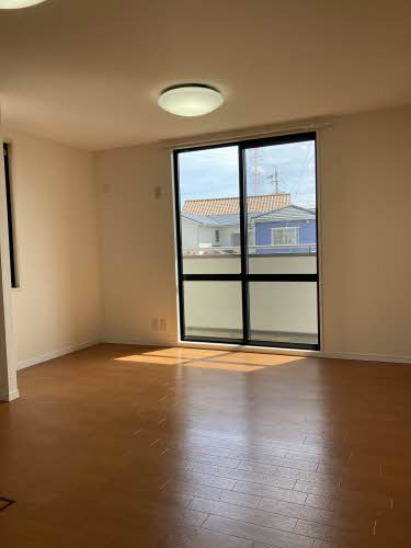 グランシャリオ D101号-2