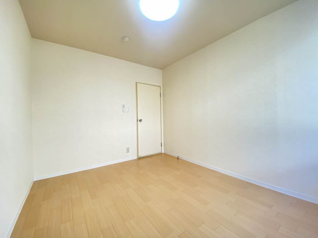 グランシャリオ F101号-9