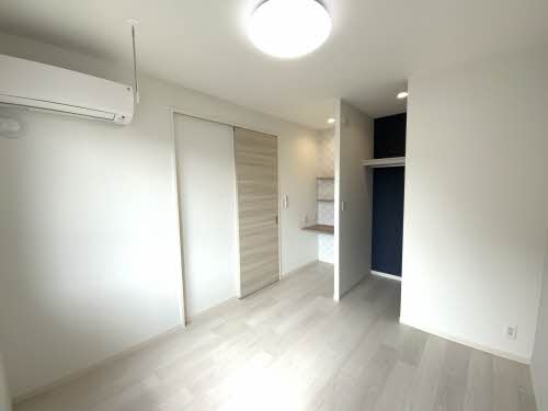 カサベルデ E205号-5