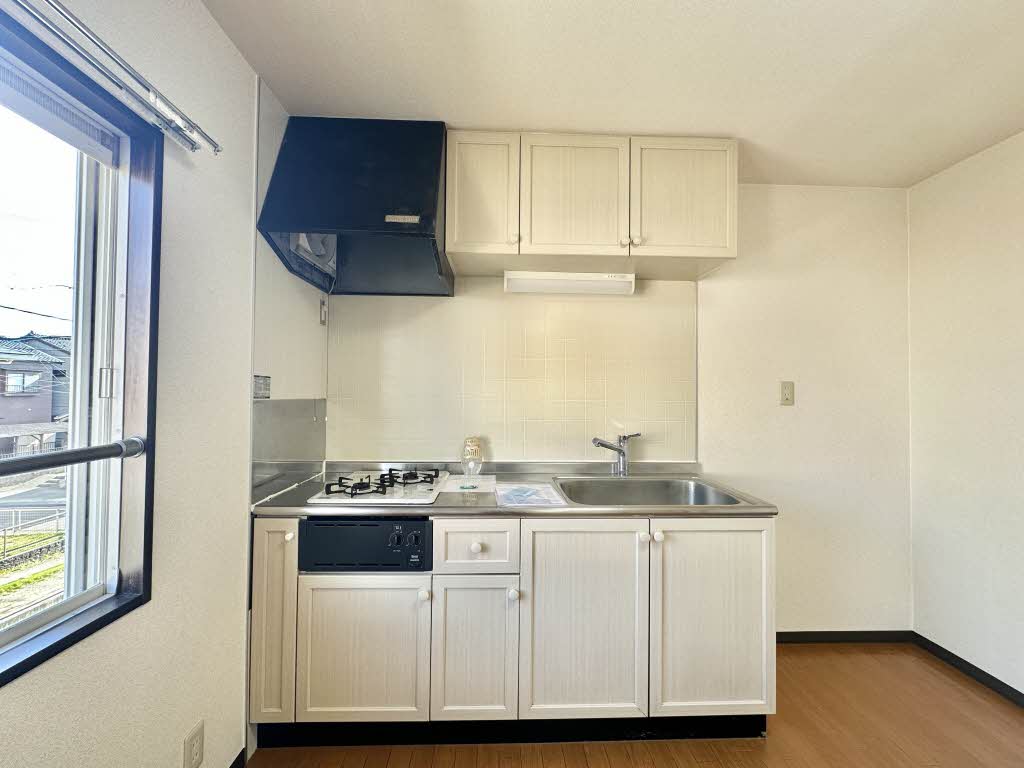 Ｔ．Ｔ．ＨＯＵＳＥ B203号-3