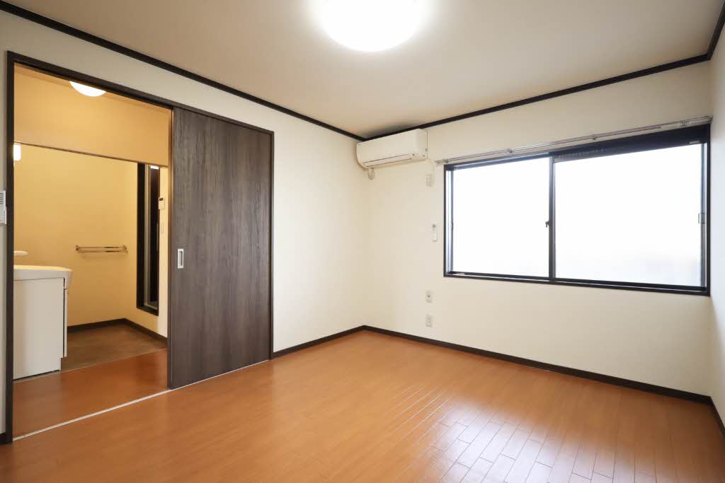 ストークホーム 0202号-8