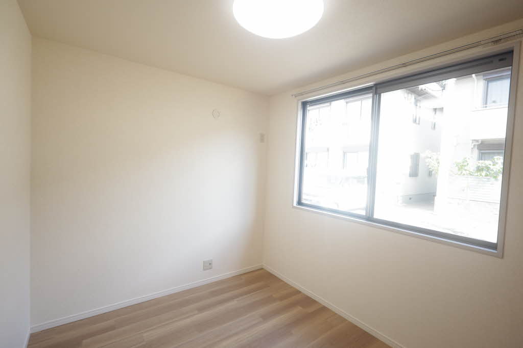 グラシア城西 A102号-7