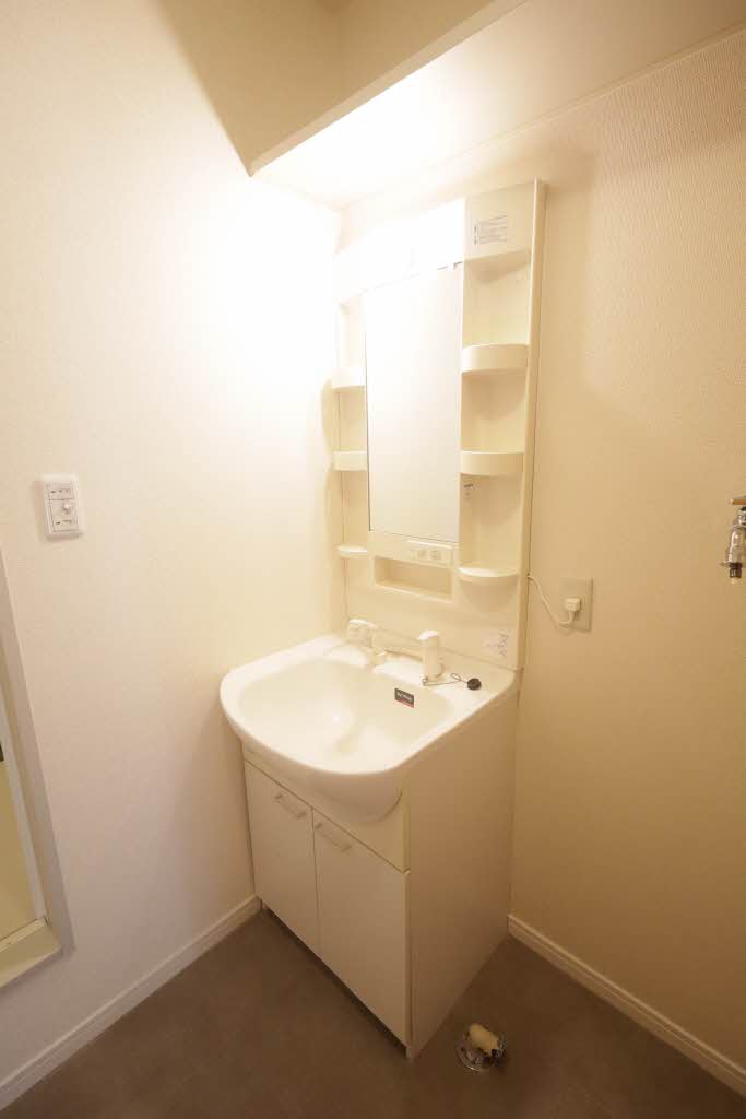 グラシア城西 A102号-11