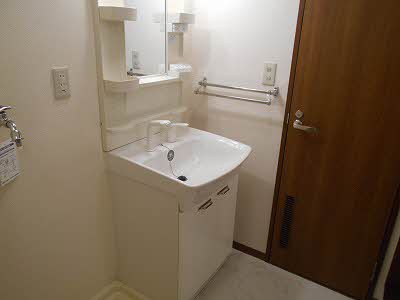 ＭＡＩＳＯＮ　Ｌ’ＥＳＴ C203号-3