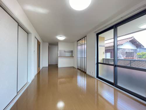 ラフィーネ B205号-3