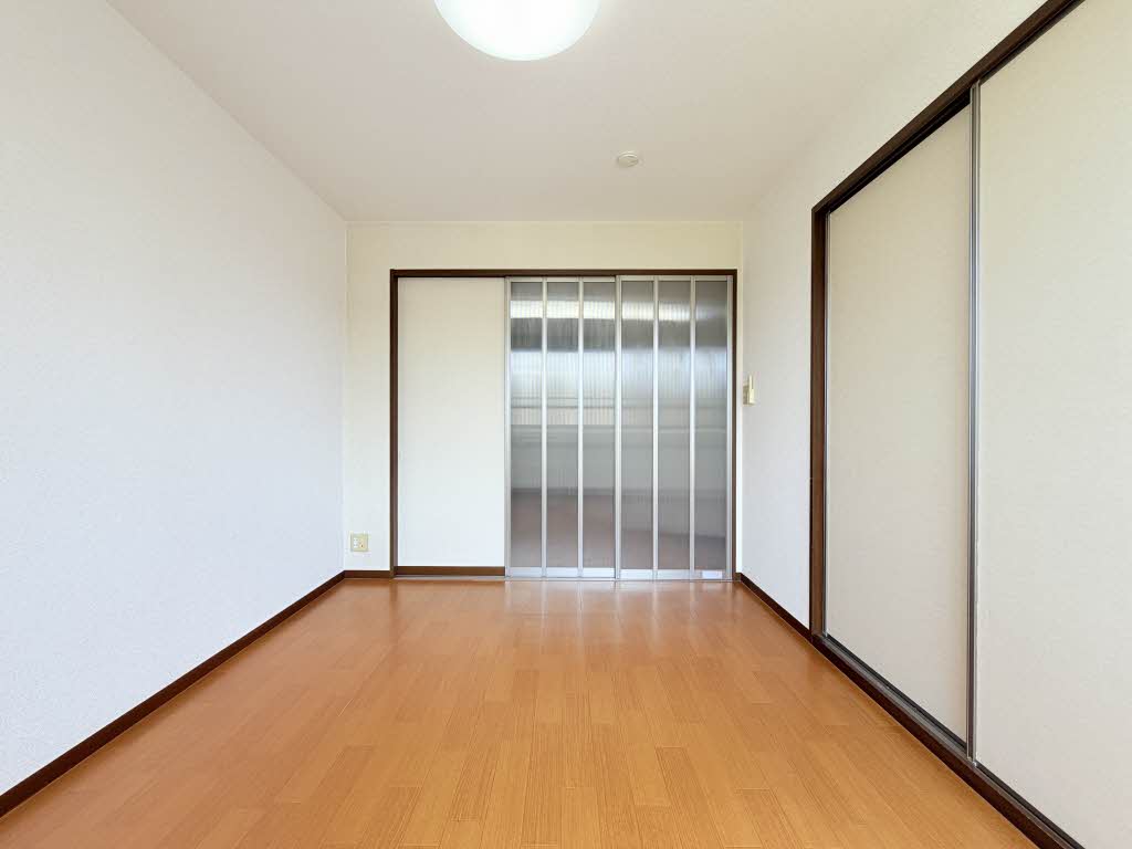 シャトル東向山 0202号-2