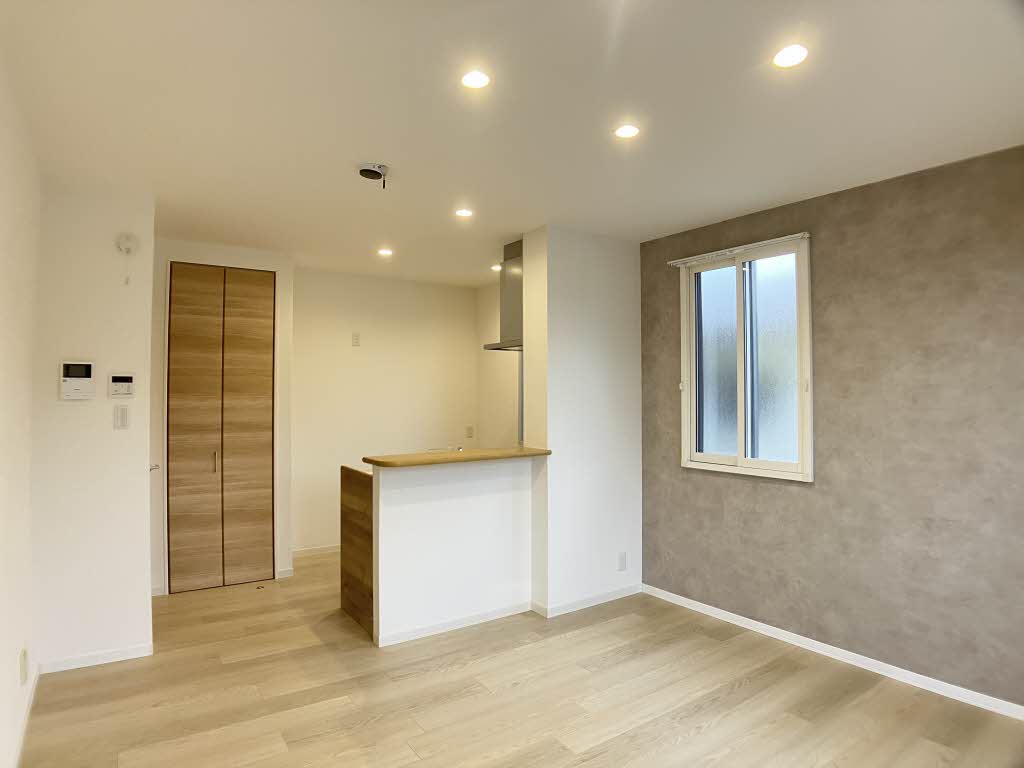 フォーレス四季Ⅱ B202号-2