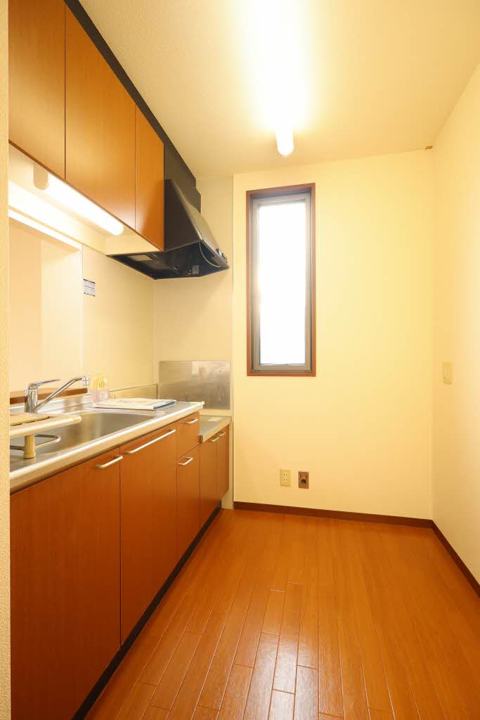 プロムナード南浜田 C101号-3