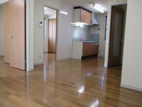 シャルム瀬名 A101号-2