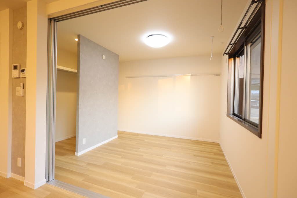 メリースクエア B101号-4