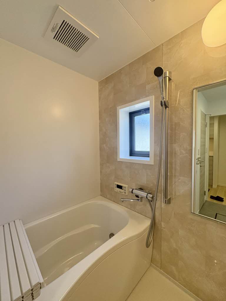 メリースクエア C102号-13