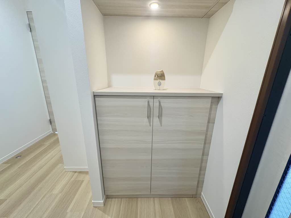 メリースクエア C102号-15