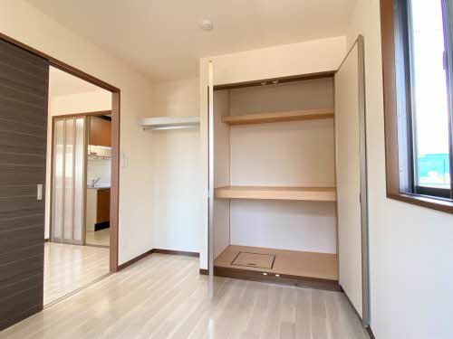 プレミール杉山 B102号-6