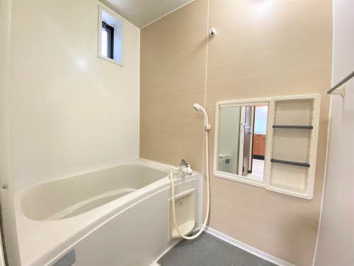 プレミール杉山 B102号-8