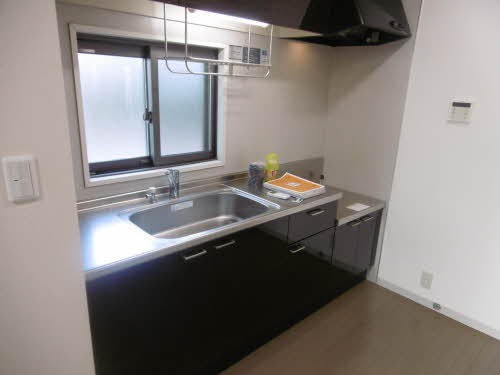 メゾン　バリュージュ B103号-6