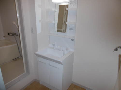 メゾン　バリュージュ B103号-13