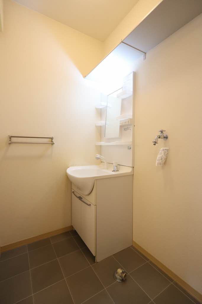 エミーナ泊山 0202号-8